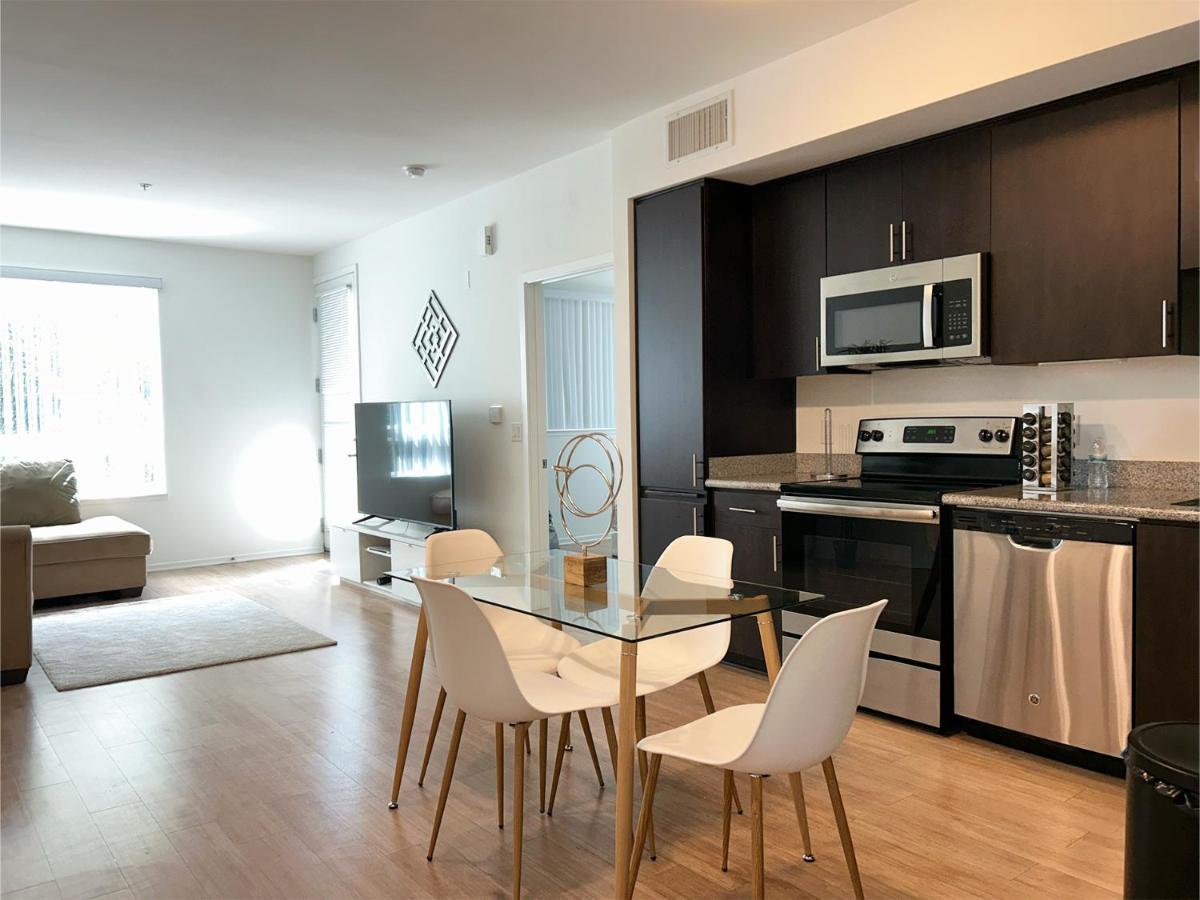 Beautiful Apartment In Hollywood 1Br & 1Bd Los Angeles Exterior photo